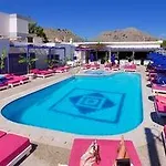 Bay Art Boutique - Adults Only Otel