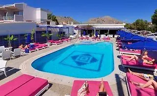 Bay Art Boutique - Adults Only Otel