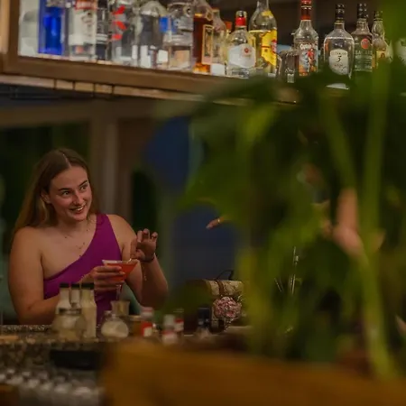 Bay Art Boutique - Adults Only 4*