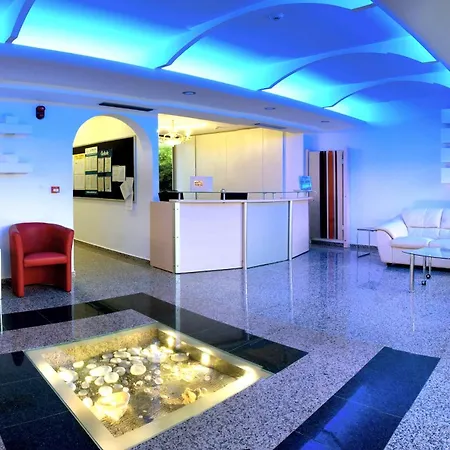 Bay Art Boutique - Adults Only Hotel 4*