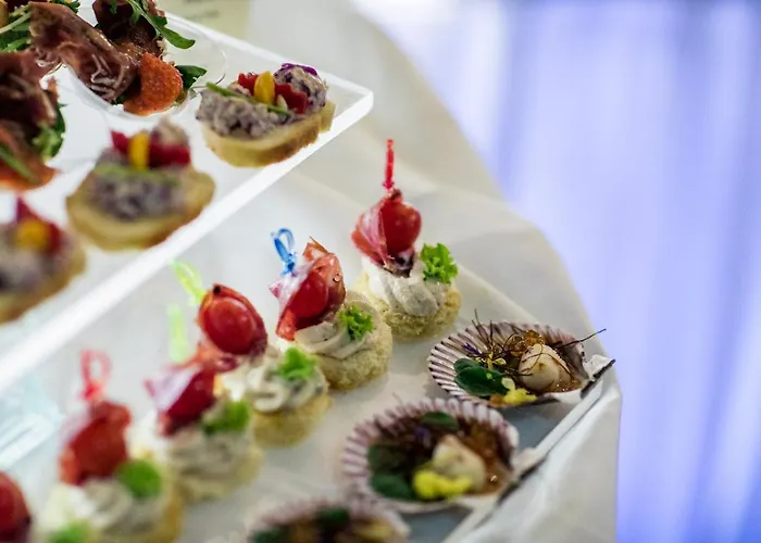 Bay Art Boutique - Adults Only Hotel