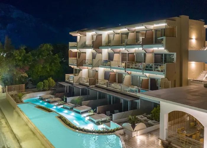 Hotel Bay Art Boutique - Adults Only 4*