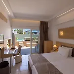 Hotel Bay Art Boutique - Adults Only