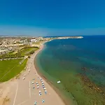 Hotel Bay Art Boutique - Adults Only 4*