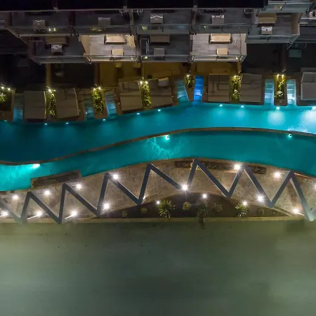 Bay Art Boutique - Adults Only Otel