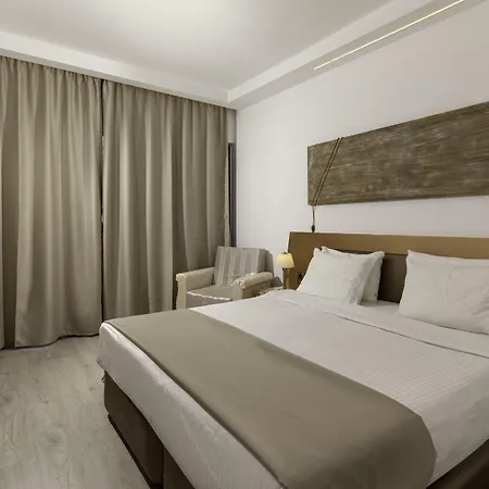 Bay Art Boutique - Adults Only 4*